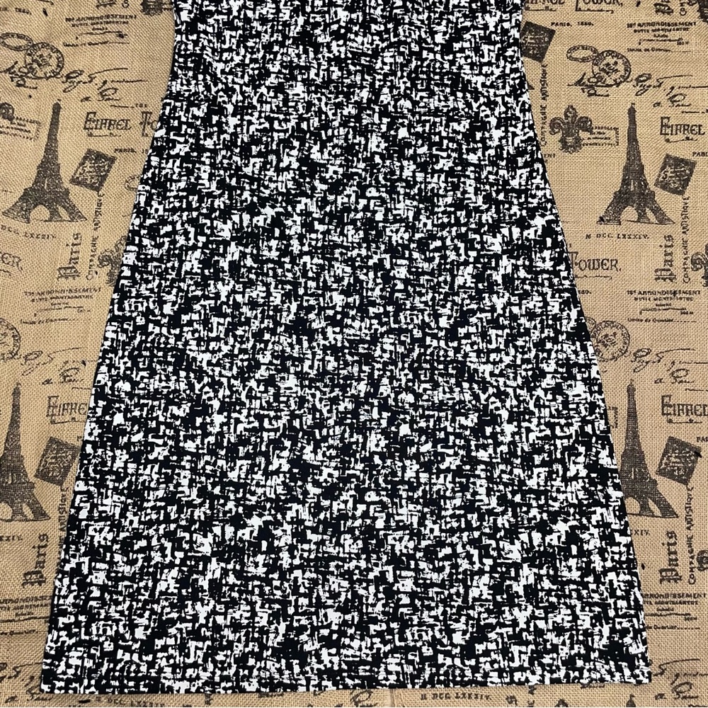 Rafaella NWOT! Black/White Print Tie Neck Sleeveless Dress Size S - Picture 10 of 14